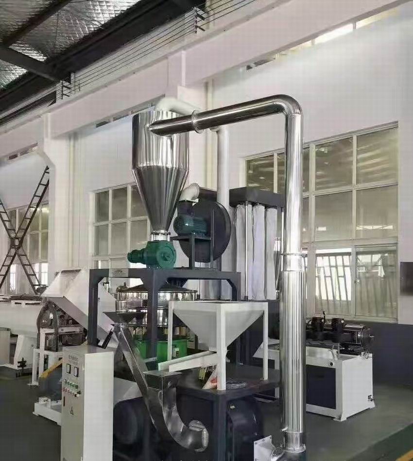 磨粉機